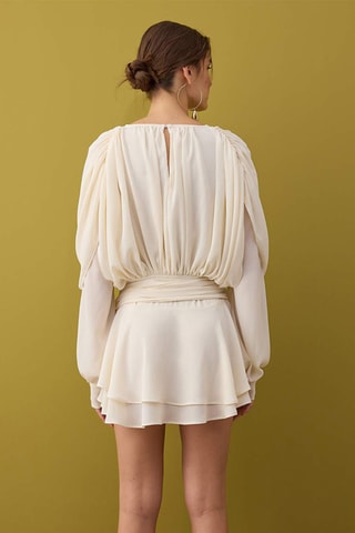 Vestido com folhos - Cru