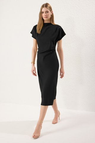 Vestido midi - Preto