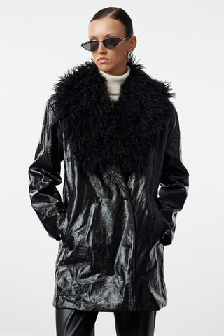 Sobretudo regular - Preto