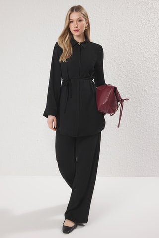 Camisa e calças - Preto