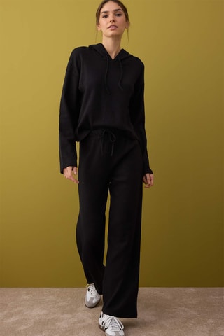 Sweat com capuz e calças - Preto