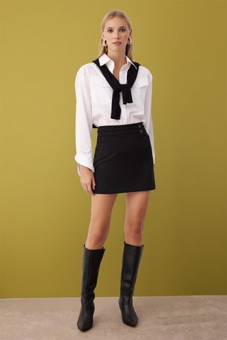 Saia direita - Preto