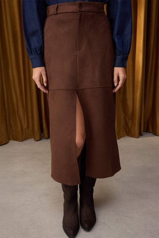 Saia comprida - Castanho