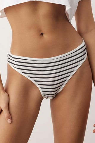 5 cuecas - Rosa e preto