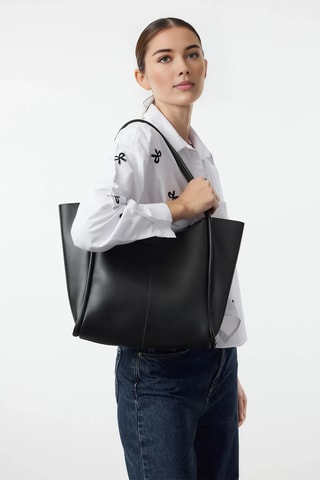 Mala de ombro - Preto