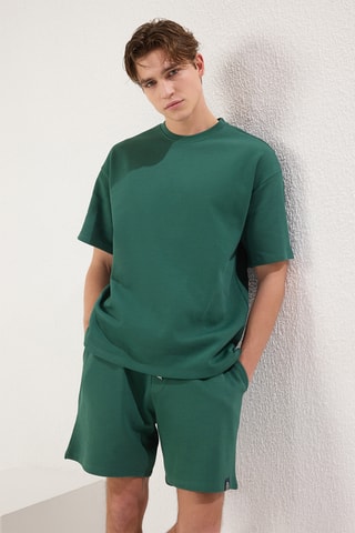 T-shirt regular e calções regular - Verde-escuro