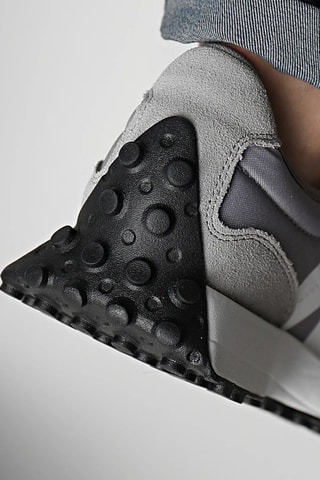 Baskets en nubuck 327 - Gris - New Balance