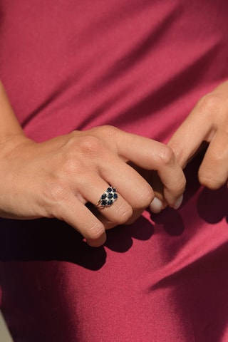 Anello Bohol - Oro bianco, zaffiri e diamanti