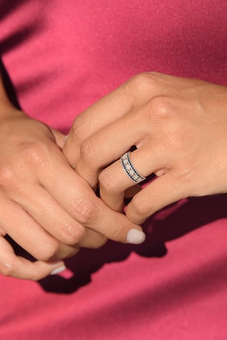 Anello Mélisandre - Oro bianco, diamanti e zaffiri