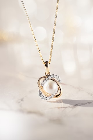 Ciondolo Gostivar - Oro giallo, diamanti e perla coltivata