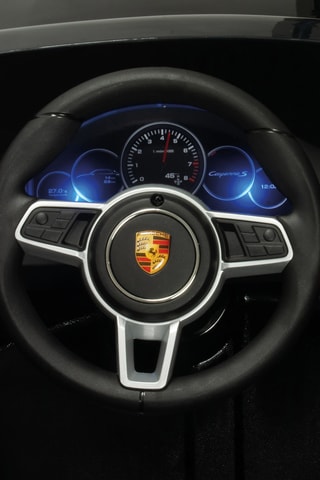 Carro elétrico Porsche Cayenne S - A partir de 3 anos - 5 km/h