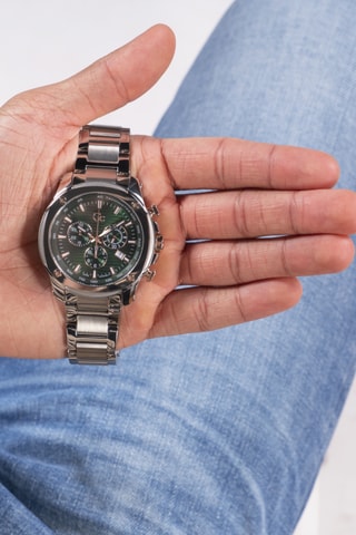 Montre à quartz en acier  - Tachymètre - Argenté