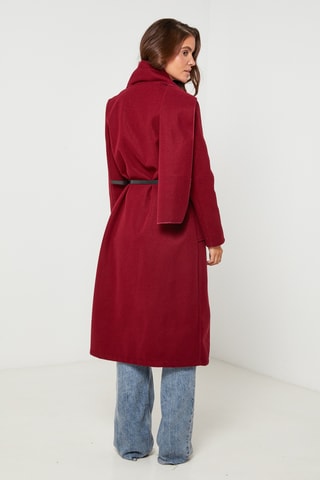 Abrigo y bufanda Burdeos