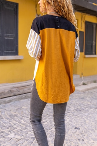 Top Ecru en Mosterdgeel