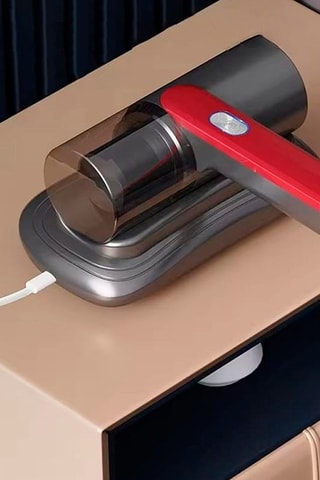 Aspirateur de lit UV