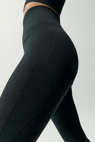 Leggings de cintura alta Sureya - Preto