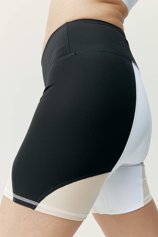 Calções Darana - Preto e branco