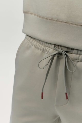 Calções Hughes - Bege