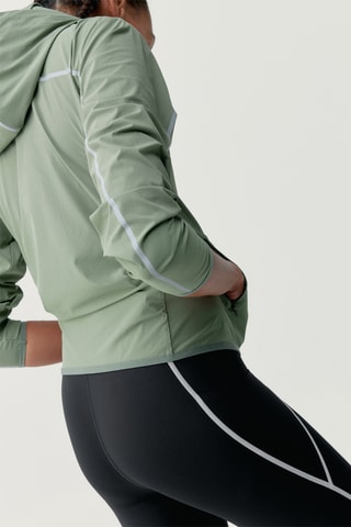 Corta-vento com capuz Ulani - Verde