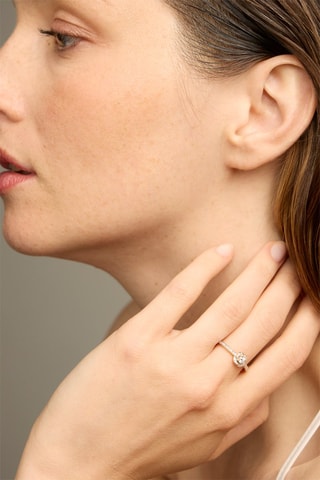 Anello - Oro giallo 18 kt e diamanti