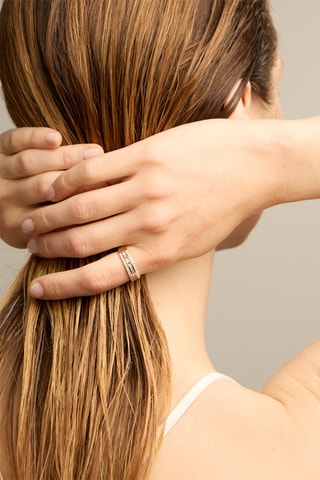 Anello - Oro giallo 18 kt e diamanti