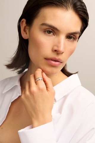 Anello - Oro giallo 18 kt e diamanti