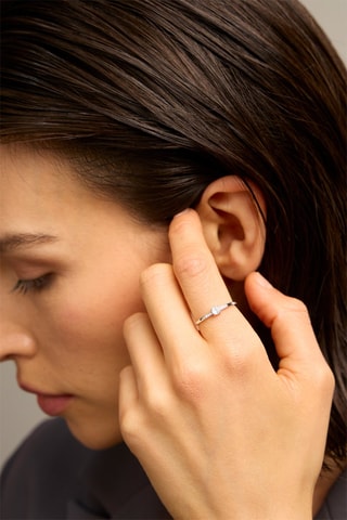 Anello - Oro bianco 18 kt, diamanti e acquamarina