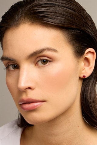 Orecchini - Oro giallo 18 kt e rubino