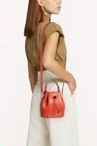 Sac seau en cuir de veau Miastella Mini - Rouge