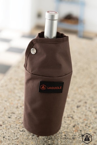 Refrigerador de vinho Preto