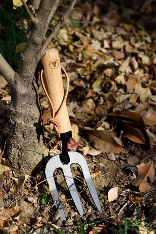 Forquilha para flores em freixo