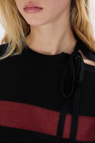 Pull en laine -Noir et rouge