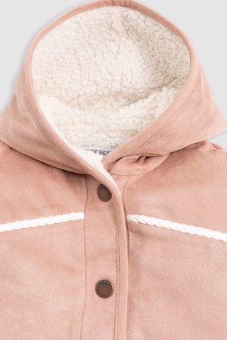 Sobretudo com capuz - Rosa-maquilhagem