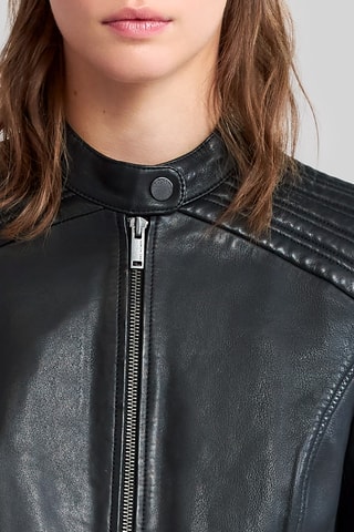 Blusão em couro de cordeiro - Preto - IKKS
