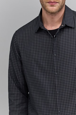 Camisa regular - Preto