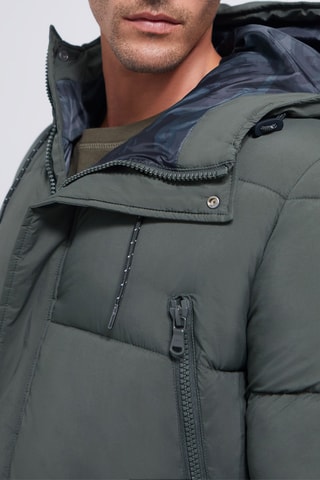 Blusão acolchoado comprido com capuz - Caqui - IKKS