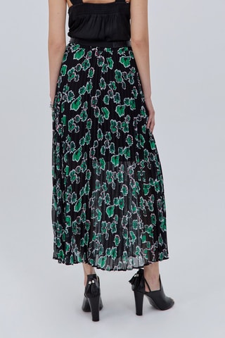 Saia plissada - Preto - IKKS