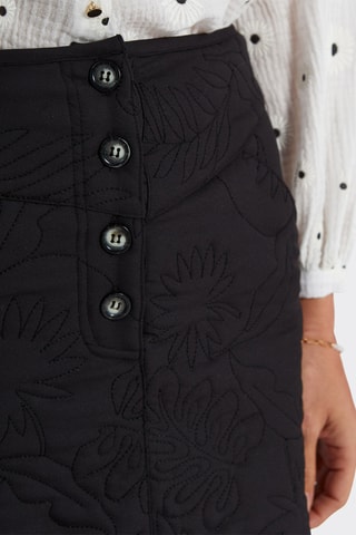 Saia direita - Preto - I.Code