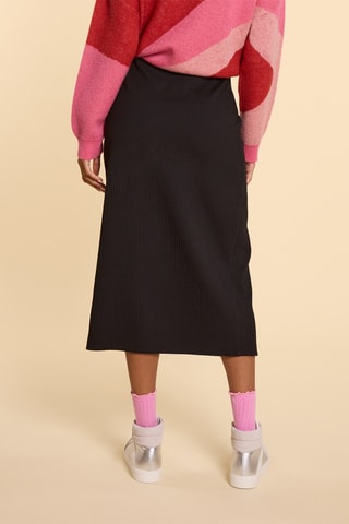 Saia traçada - Preto