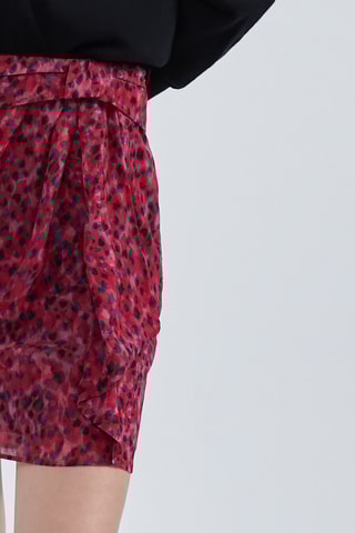 Saia direita - Vermelho e preto