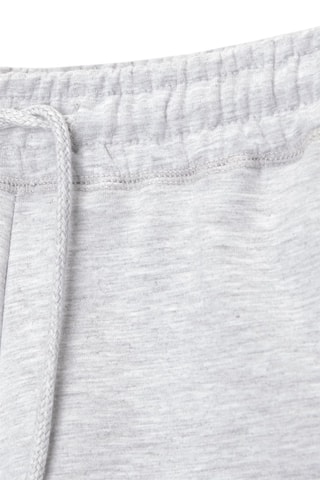 Short. Gemêleerd Lichtgrijs