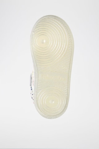 Sapatilhas subidas em couro de vitelo - Branco