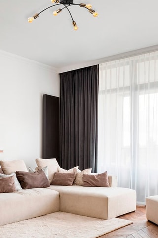 Candeeiro de teto Banana Preto e dourado