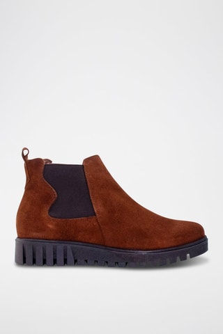 Nubuck Chelsea Boots - Camel