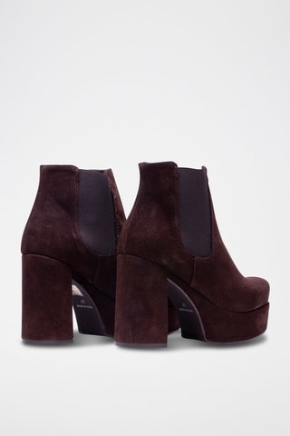 Nubuck Chelsea Boots - Bruin