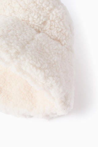 Bob en fourrure synthétique - Beige clair