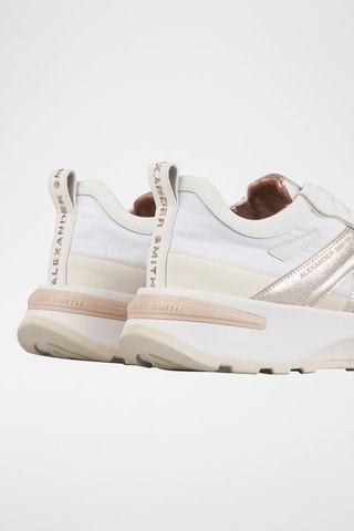 Zapatillas con plataforma - Blanco y dorado