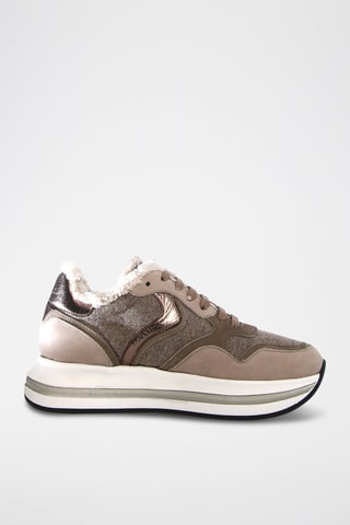 Zapatillas de piel y lana forradas. Gris y beige