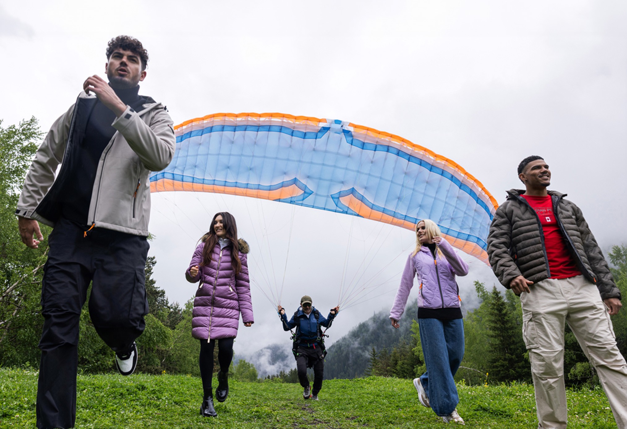 CANADIAN PEAK en vente privilège chez SHOWROOMPRIVÉ