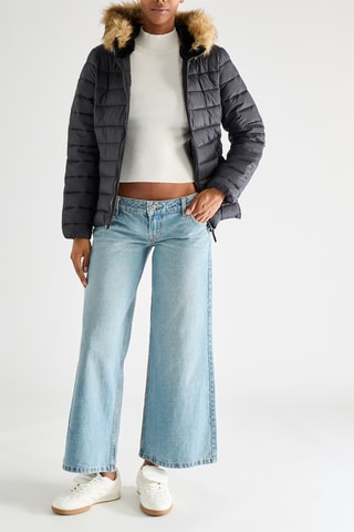 Anorak con capucha - Negro